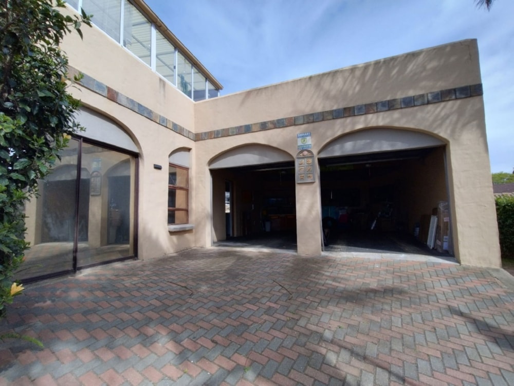 Double-storey house for sale in Wave Crest - 1JF1685195 Double-storey house for sale in Wave Crest - 1JF1685195