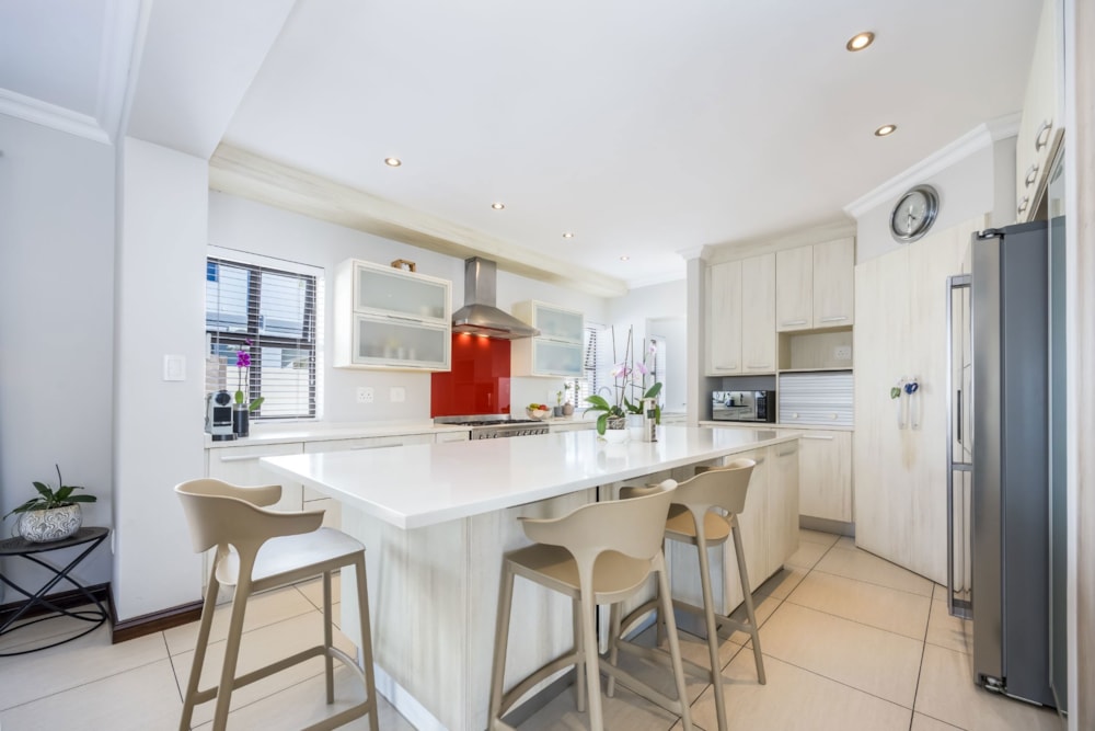 Security estate home sold in Welgevonden Estate, Durbanville - DBV1681981 Security estate home sold in Welgevonden Estate, Durbanville - DBV1681981