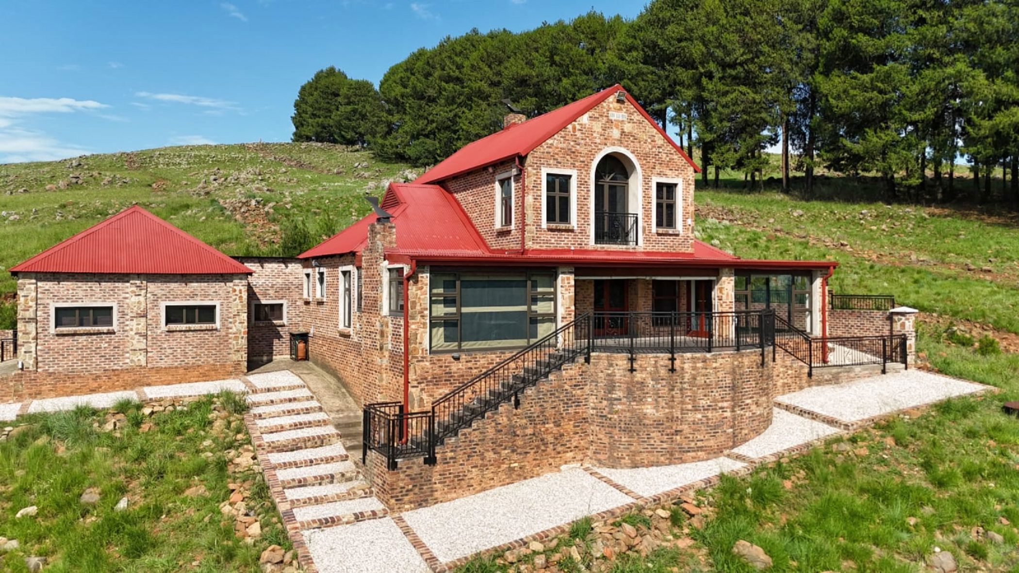 House for sale in Dullstroom - 1DS1634641