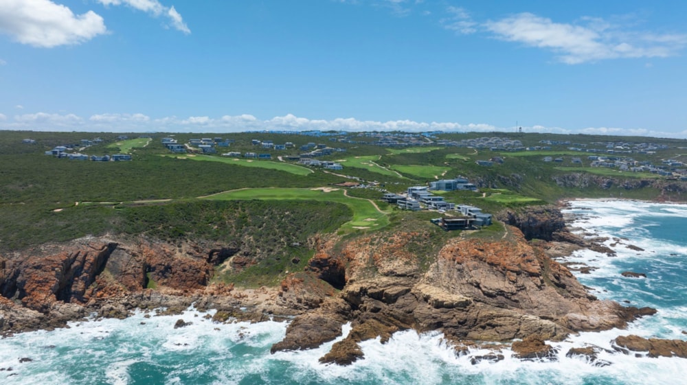 Residential vacant land for sale in Pinnacle Point Golf Estate - 1MB1612202