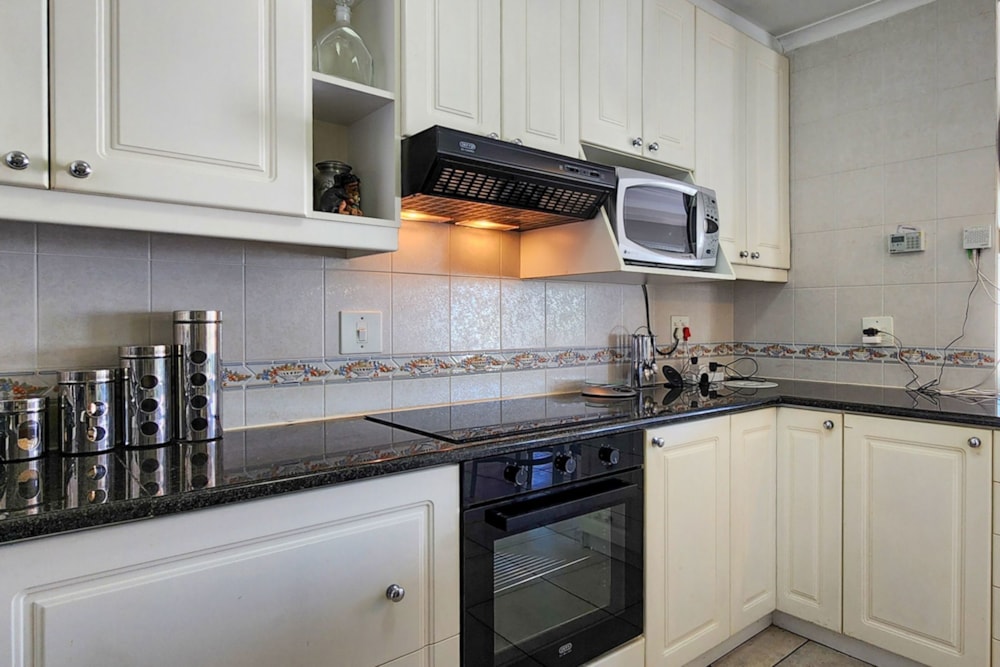 Cluster sold in Bloubergstrand - 1TV1684928 Cluster sold in Bloubergstrand - 1TV1684928