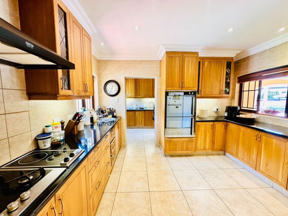 House for sale in Montrose - 1PM1683813