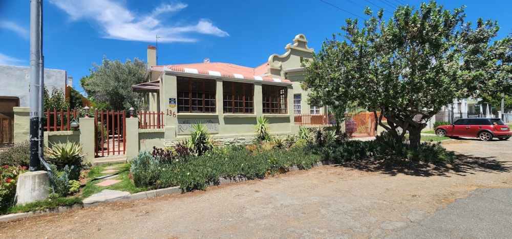 House for sale in Cradock - 1KK1684010 House for sale in Cradock - 1KK1684010