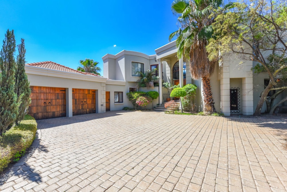 Double-storey house let in Dainfern Golf Estate - FYL1682173 Double-storey house let in Dainfern Golf Estate - FYL1682173