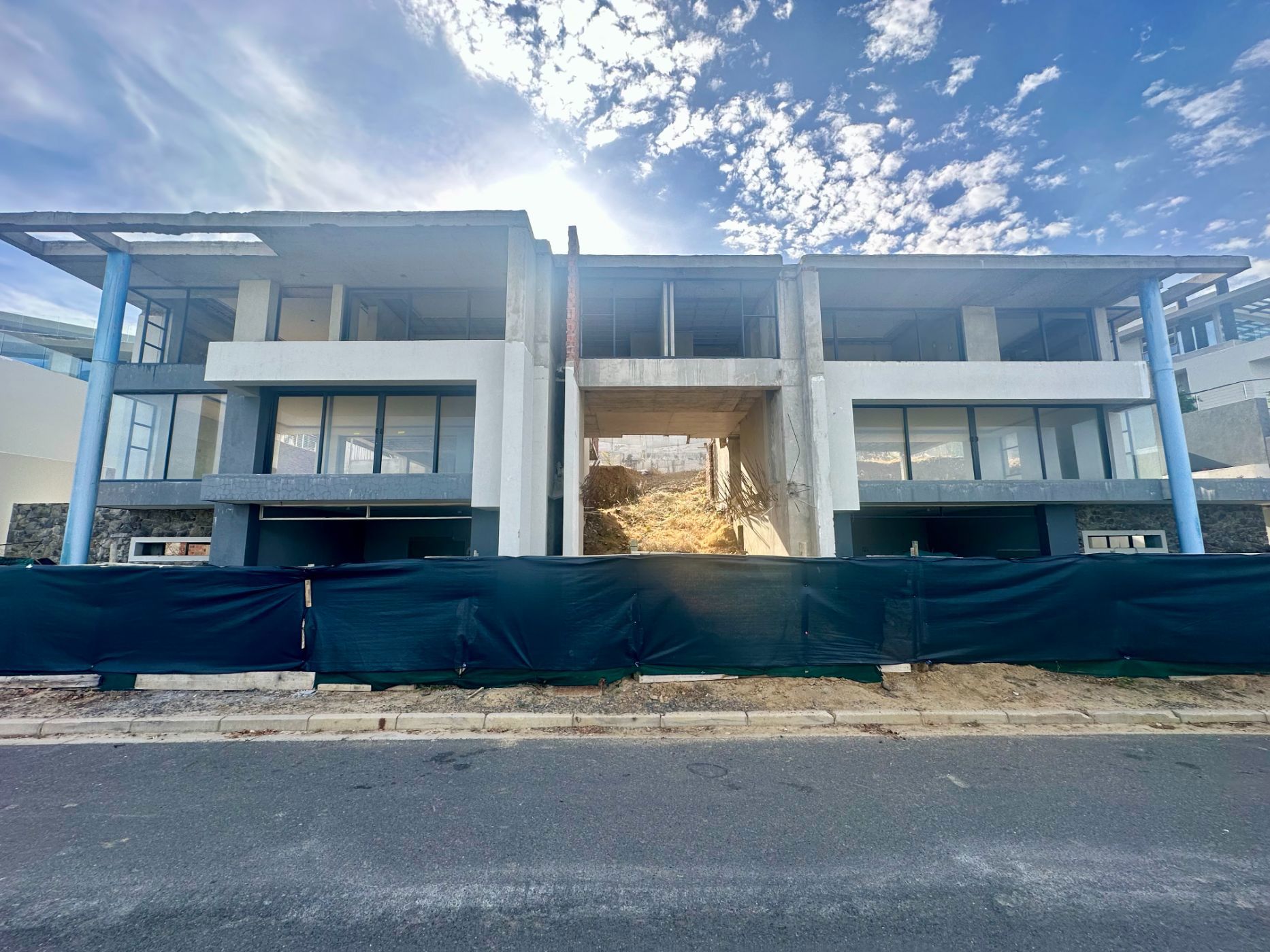 House for sale in Baronetcy Estate - 1PLA1683636