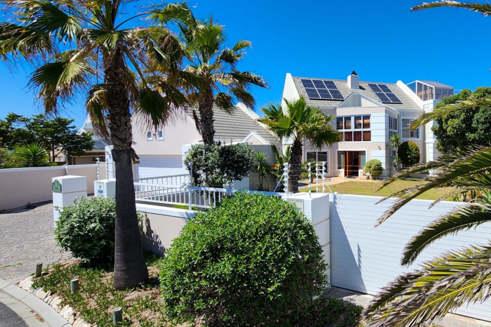 House sold in Sunset Beach, Cape Town - 1TV1685004 House sold in Sunset Beach, Cape Town - 1TV1685004