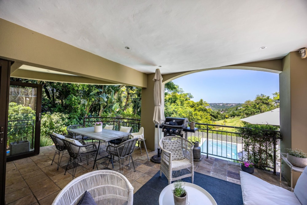 Double-storey house sold in Beacon Bay - 1EZ1684262 Double-storey house sold in Beacon Bay - 1EZ1684262