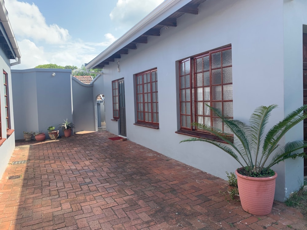 Cottage to rent in Durban North - 1ND1725659