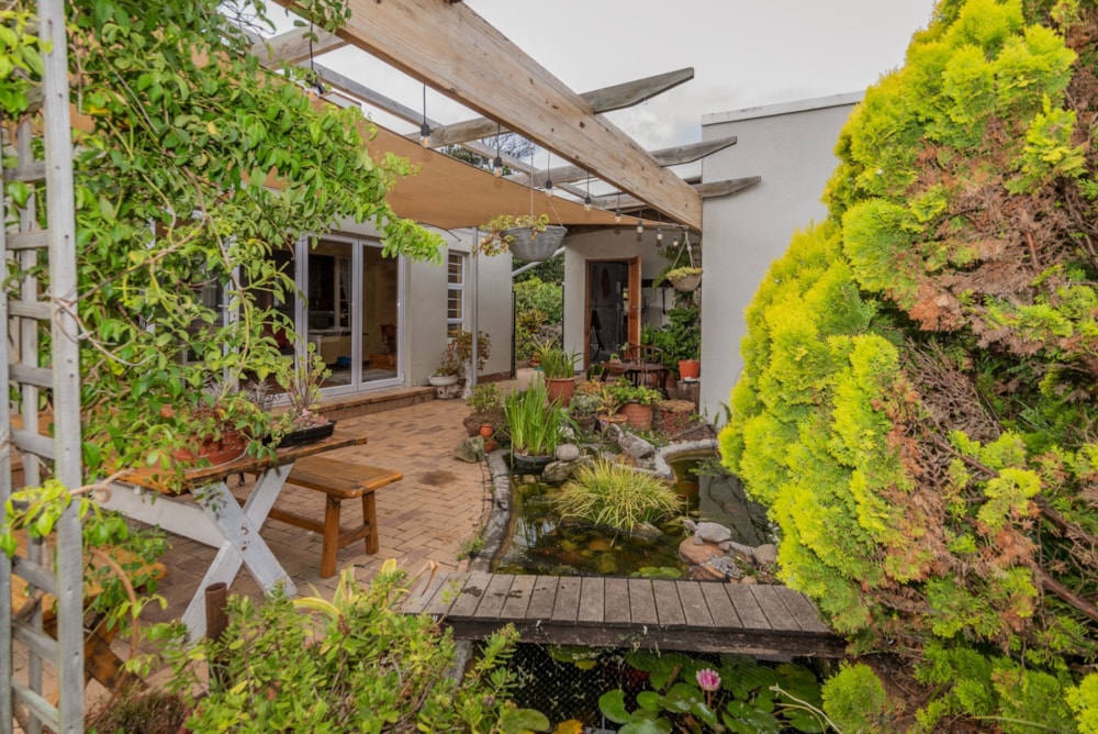 House sold in Fish Hoek - FH1684255 House sold in Fish Hoek - FH1684255