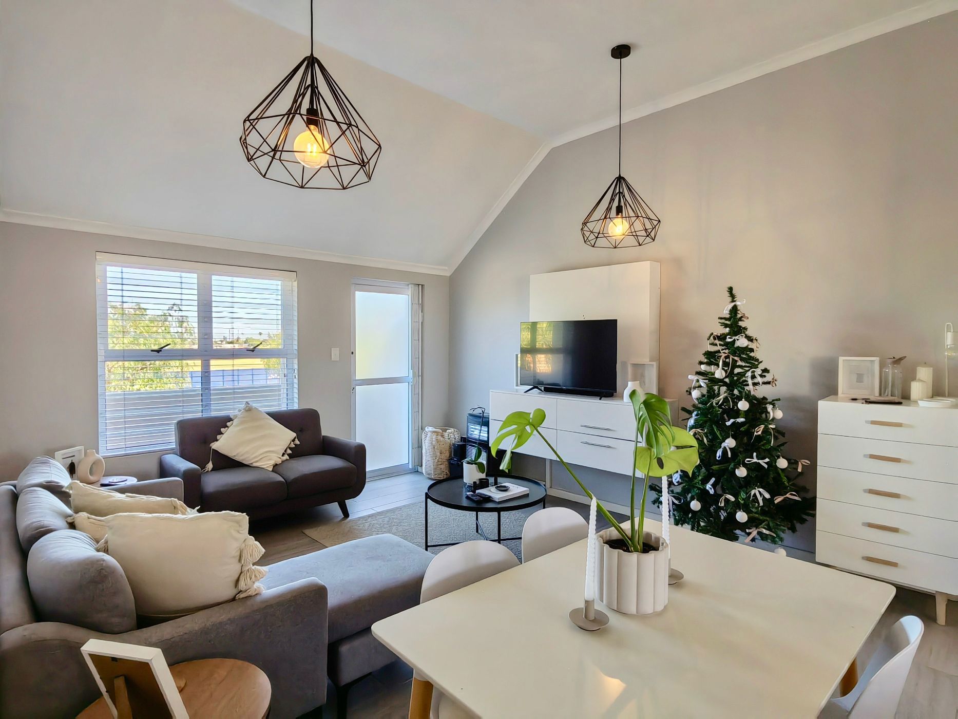 Apartment sold in Edgemead - 1PLA1684611