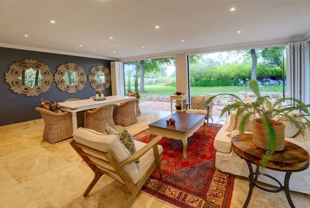 Security estate home sold in Cape Dutch Homesteads - GEO1684851 Security estate home sold in Cape Dutch Homesteads - GEO1684851