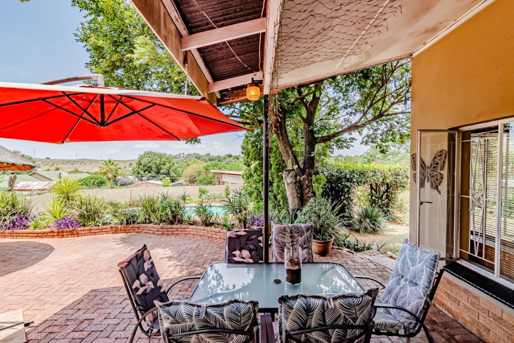 House sold in Lyttelton Manor - CN1680434 House sold in Lyttelton Manor - CN1680434