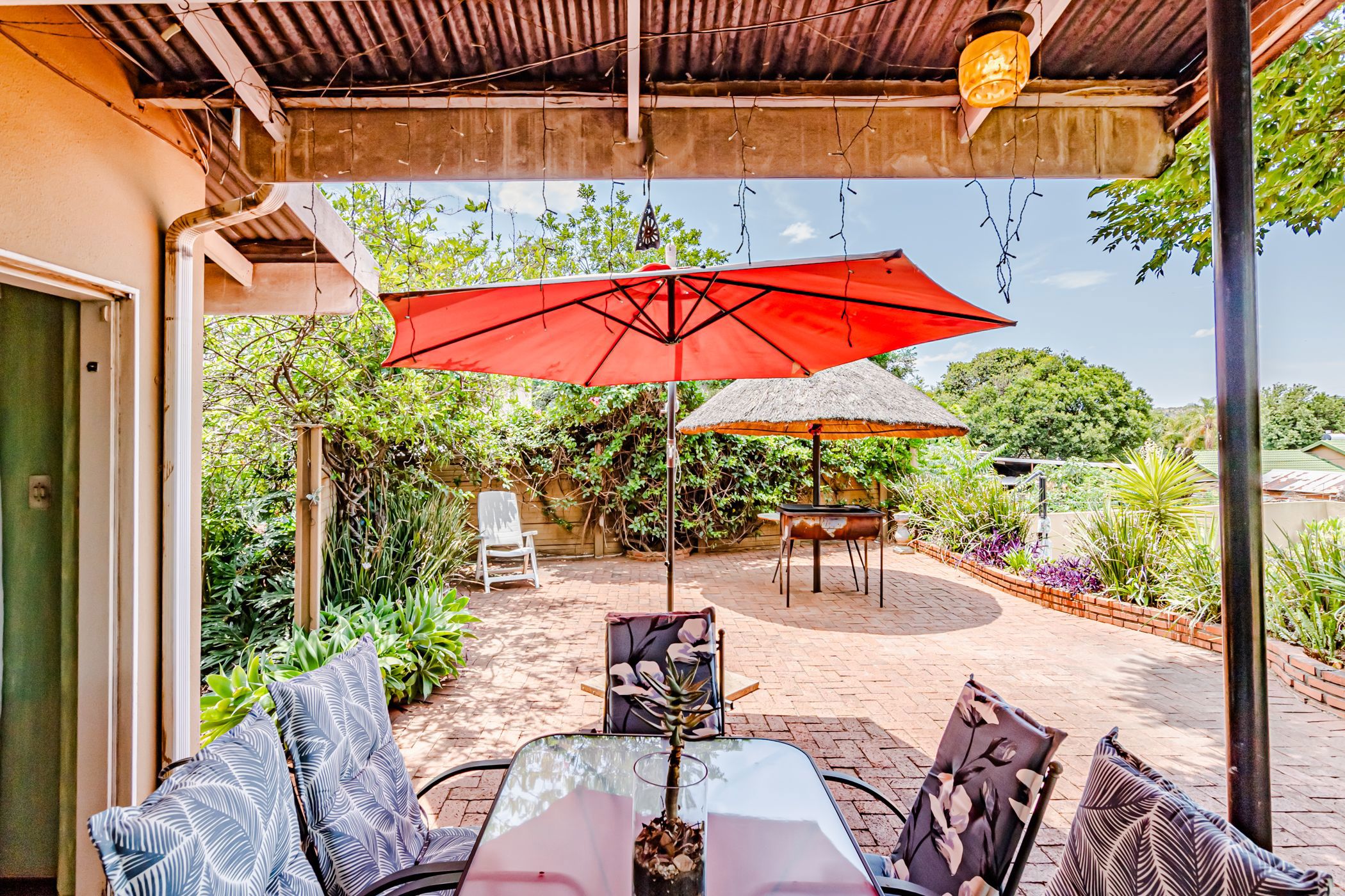 House sold in Lyttelton Manor - CN1680434