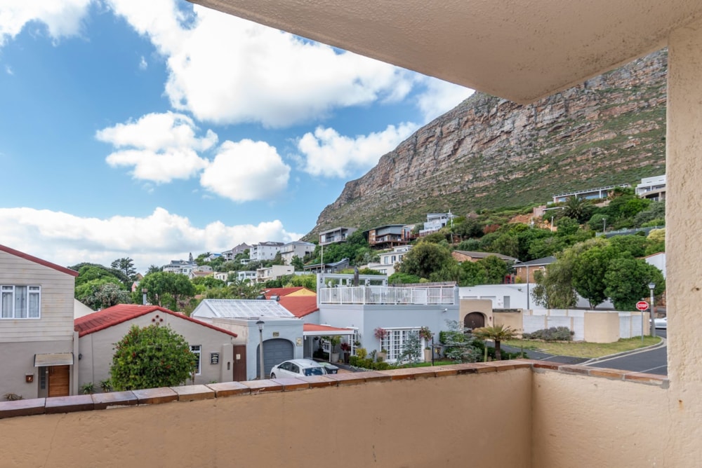 Apartment sold in Lakeside, Cape Town - KW1684675