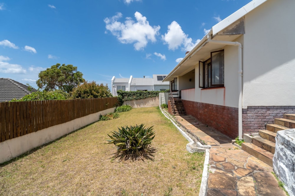 House sold in Simons Town - SIM1683379 House sold in Simons Town - SIM1683379