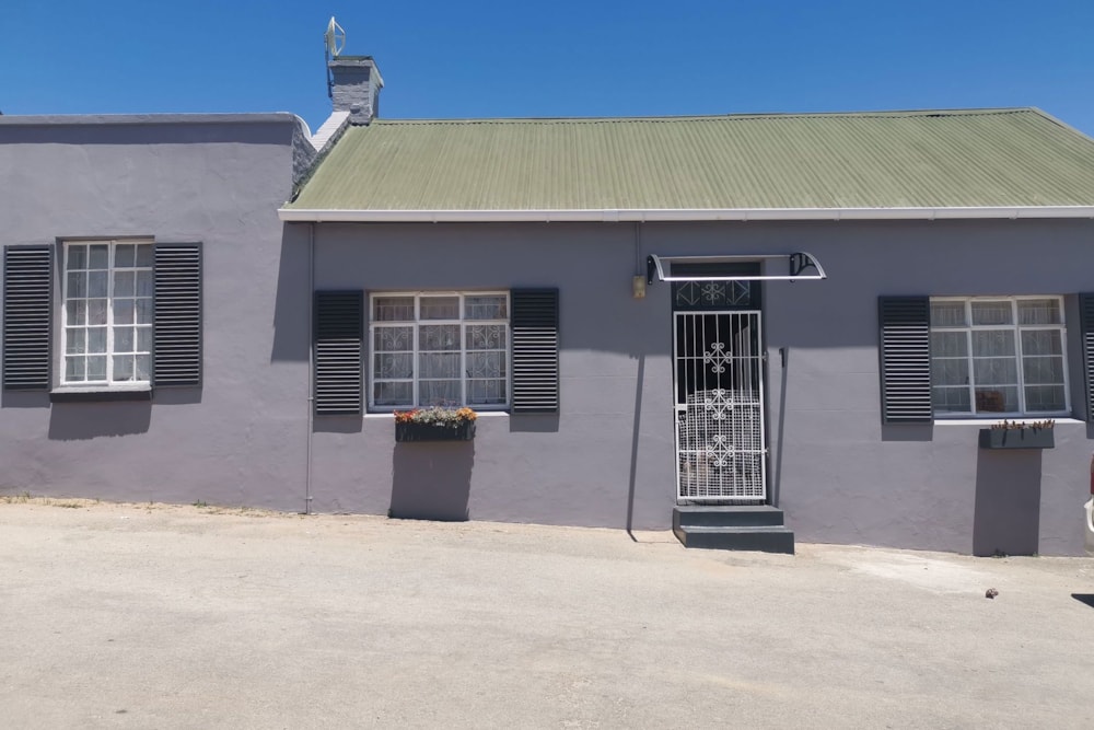 House sold in Sunnyside, Grahamstown, Makhanda - 1GC1683916 House sold in Sunnyside, Grahamstown, Makhanda - 1GC1683916