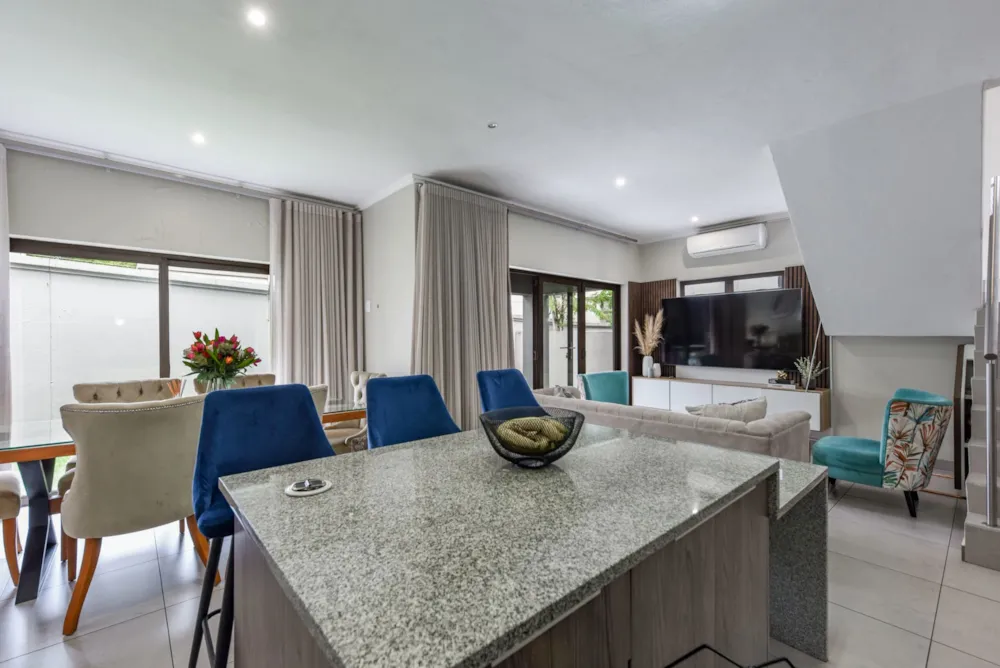 Cluster for sale in Bryanston - HP1729068 Cluster for sale in Bryanston - HP1729068