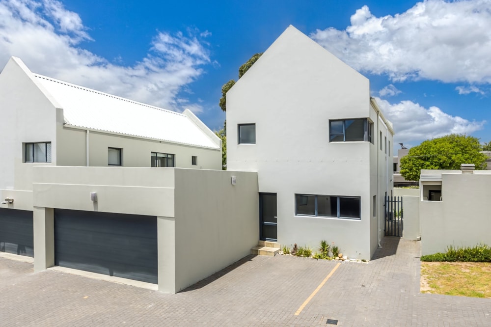 Townhouse sold in Durbanville Central - DBV1683077 Townhouse sold in Durbanville Central - DBV1683077