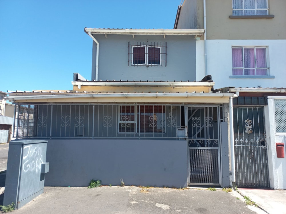 House sold in Woodlands, Mitchells Plain - 1MN1684795 House sold in Woodlands, Mitchells Plain - 1MN1684795