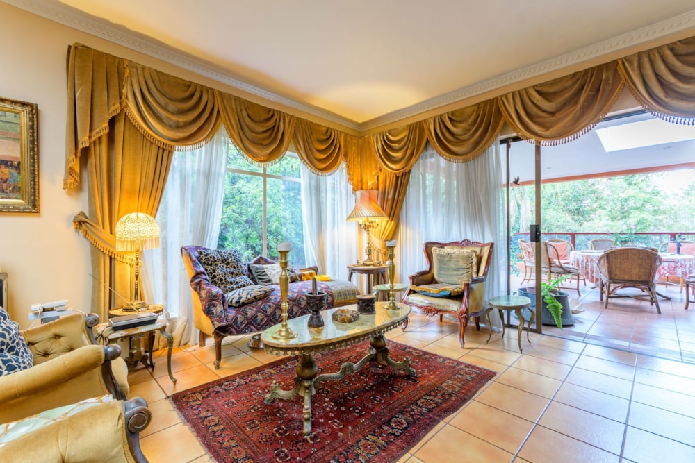 Double-storey house for sale in Bedfordview - BED1683378 Double-storey house for sale in Bedfordview - BED1683378