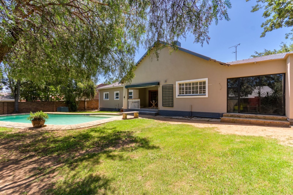 House sold in Farrarmere - EN1687382