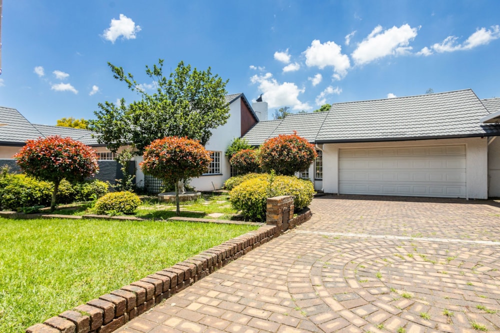 House sold in Farrarmere - EN1687129