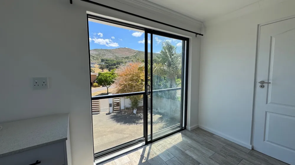 Bachelor apartment let in Plattekloof - 1PLA1728324 Bachelor apartment let in Plattekloof - 1PLA1728324