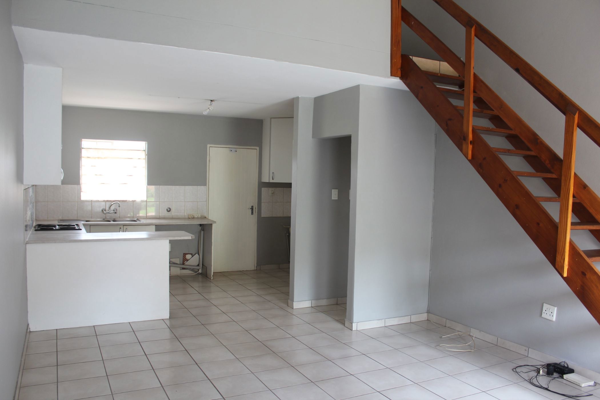 Townhouse sold in Strubensvalley - RDT1685807