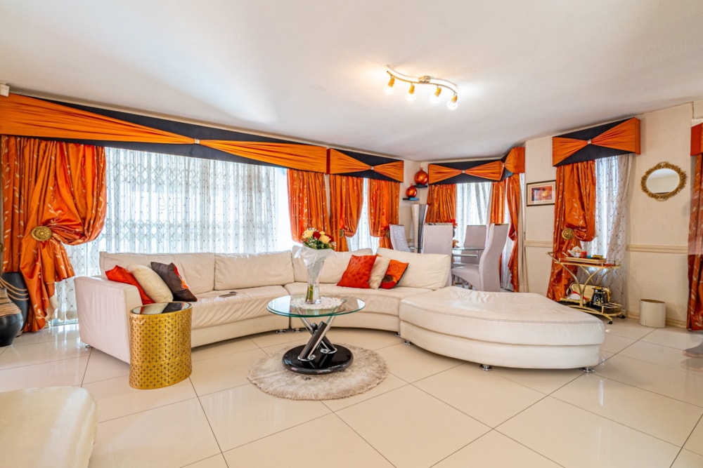 House sold in Hurlingham Manor - HP1688211 House sold in Hurlingham Manor - HP1688211