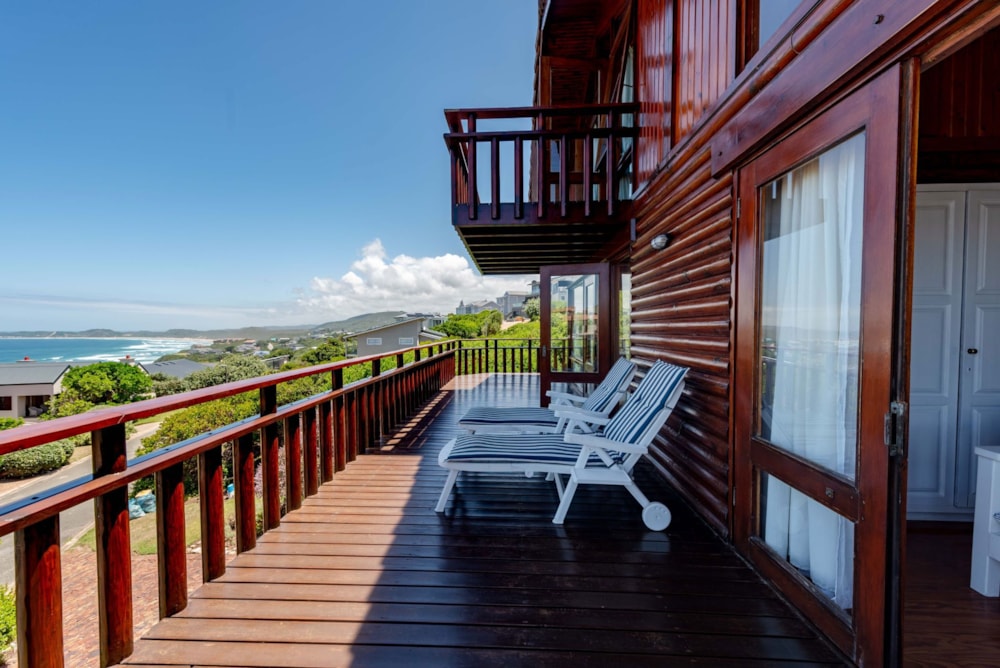 House for sale in Brenton on Sea - 1KG1687341 House for sale in Brenton on Sea - 1KG1687341