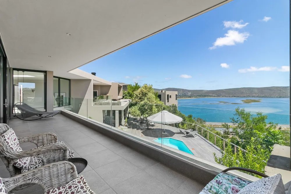 House sold in Knysna Heights - 1KG1687905