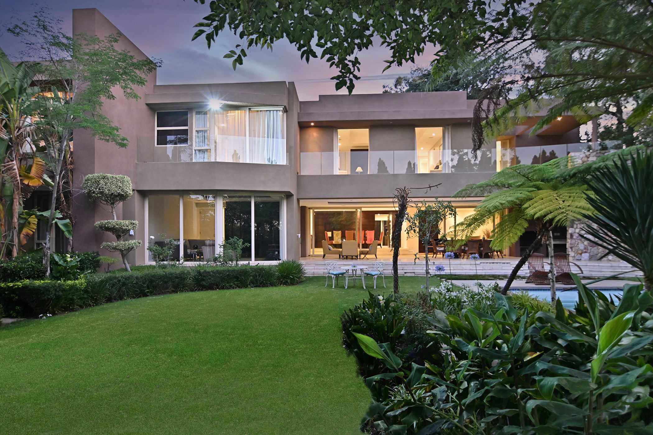 Double-storey cluster for sale in Sandhurst - HP1646635