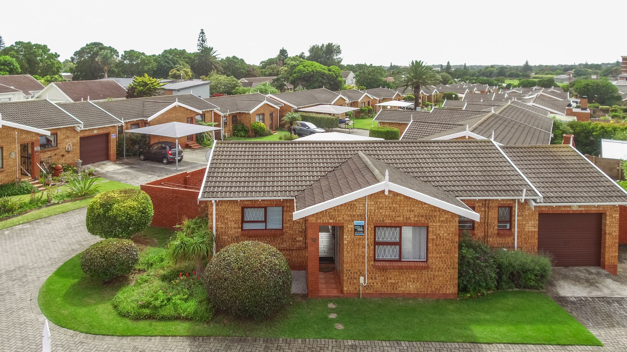 Townhouse sold in Broadwood - 1PLZ1688688