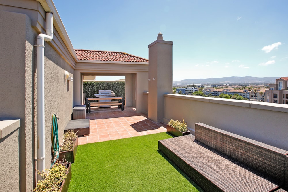 Apartment sold in Century City - 1TV1685370