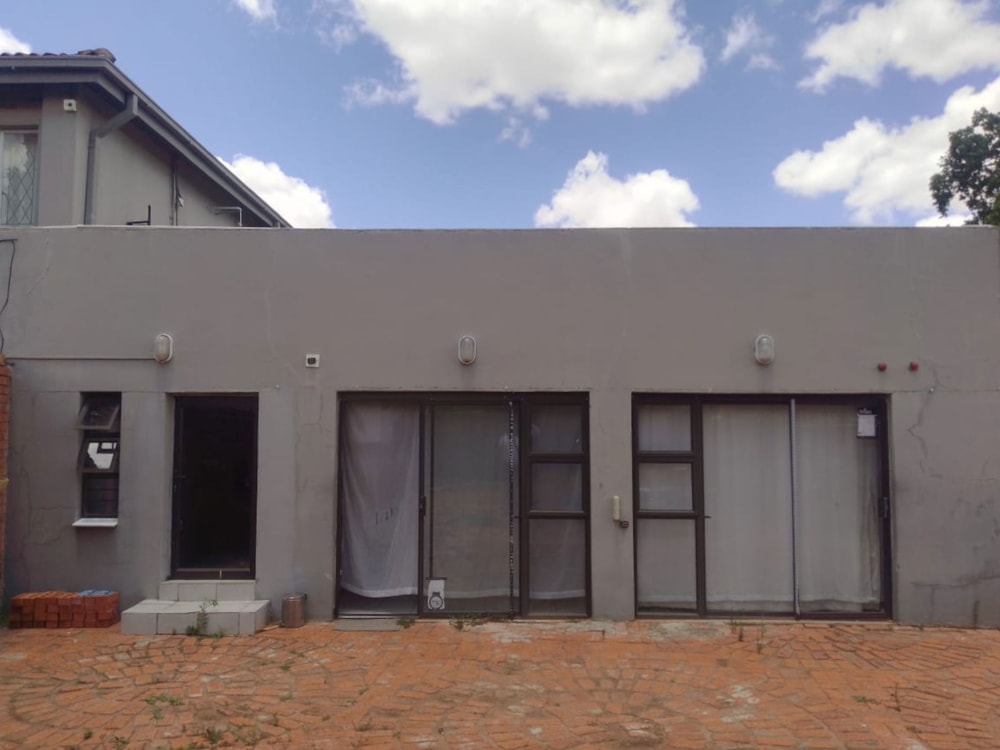 Double-storey house sold in Universitas - 1BX1686451 Double-storey house sold in Universitas - 1BX1686451