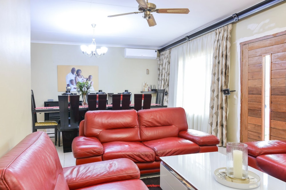 Townhouse sold in Clarendon - 1PM1686945 Townhouse sold in Clarendon - 1PM1686945