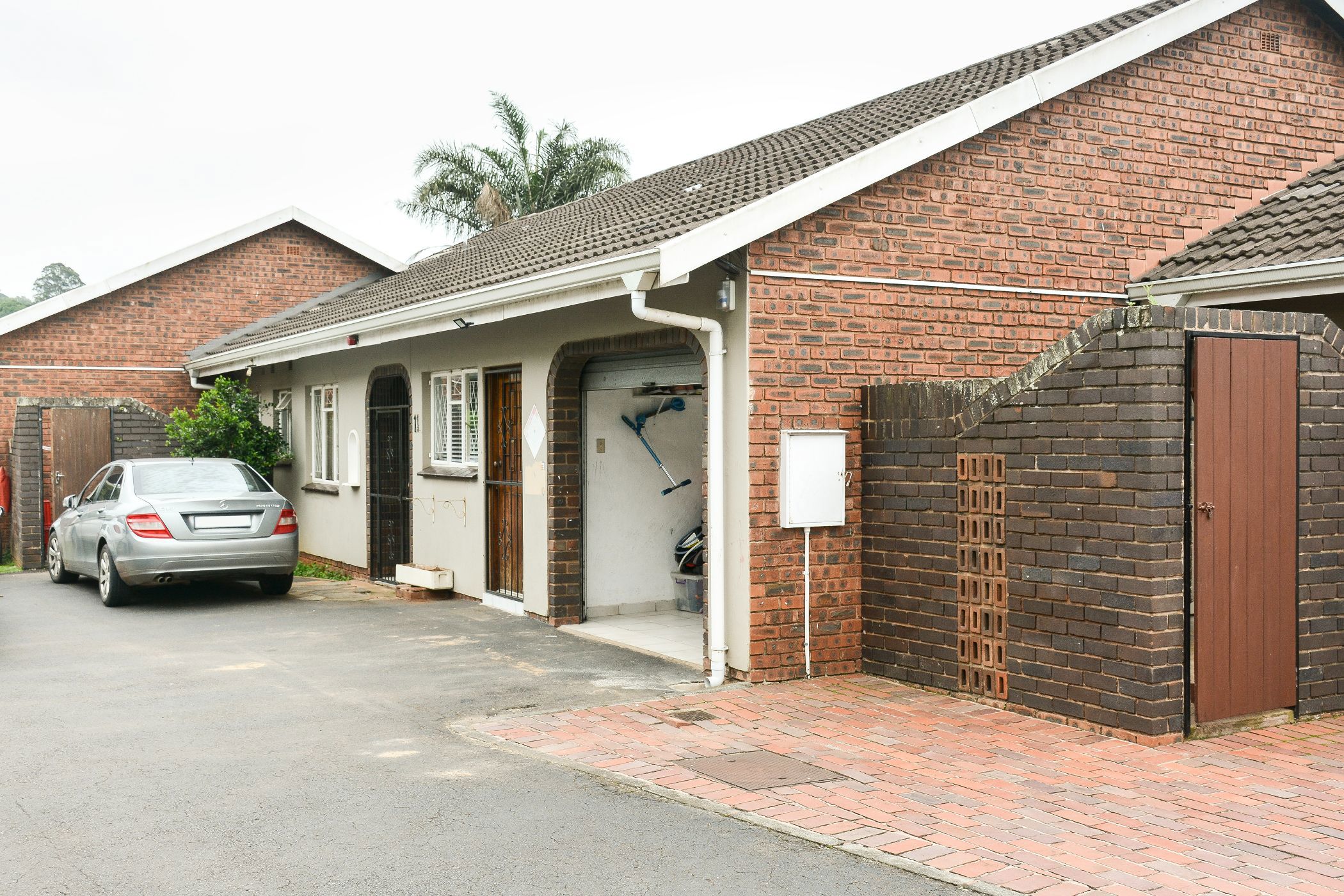 Townhouse sold in Clarendon - 1PM1686945