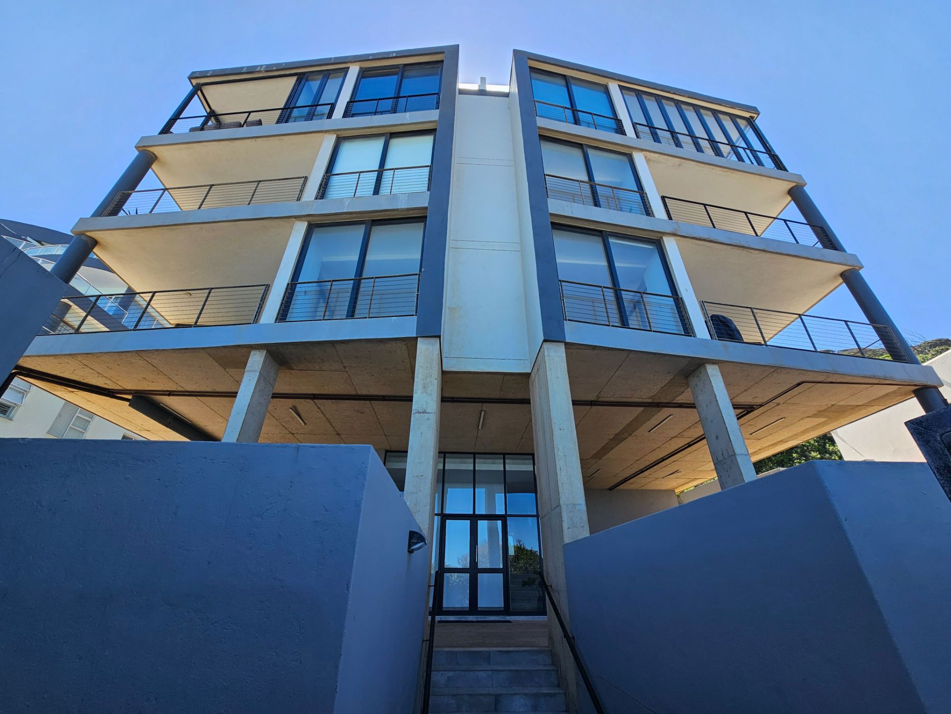 Apartment for sale in Umdloti Beach - 1ND1688294