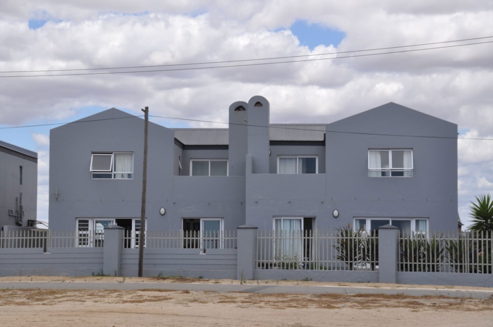 Double-storey house for sale in Laaiplek - LA1686835