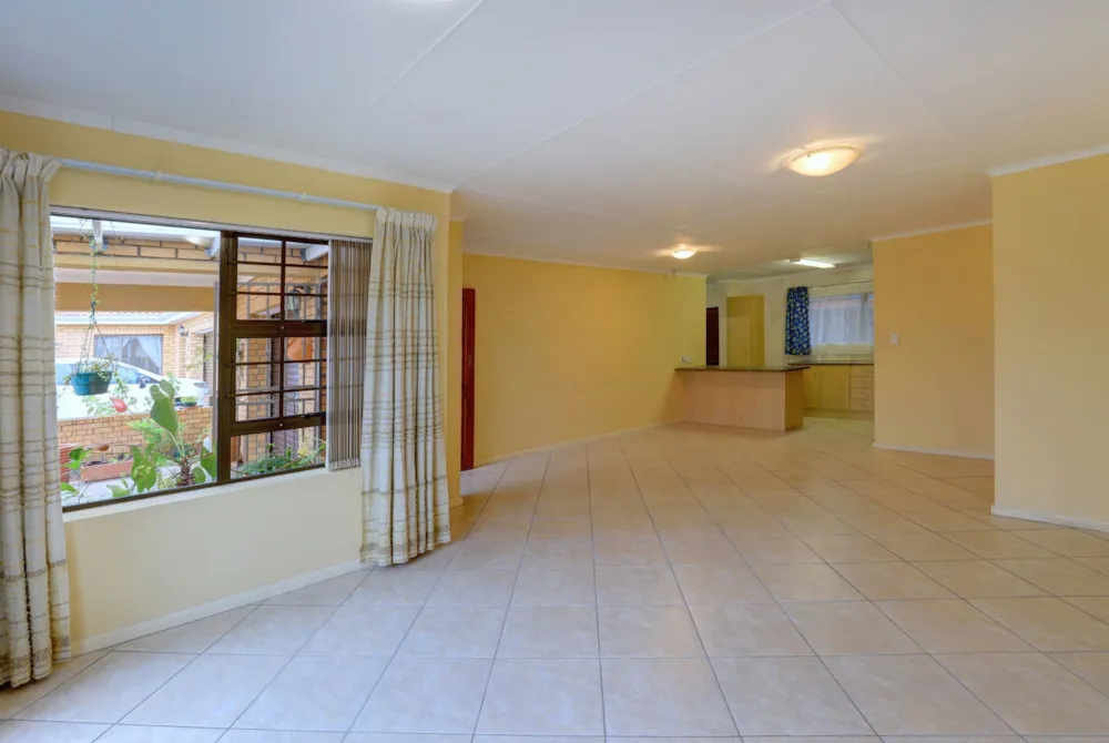 Townhouse let in George - GEO1720062