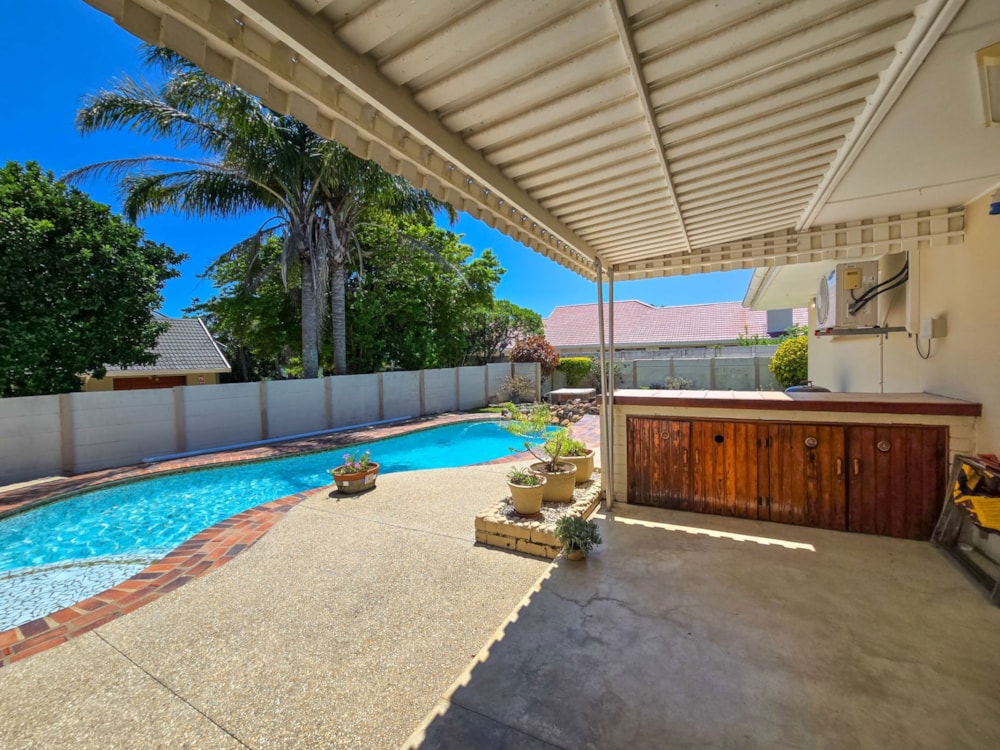 House sold in Beacon Bay - 1EZ1686531 House sold in Beacon Bay - 1EZ1686531