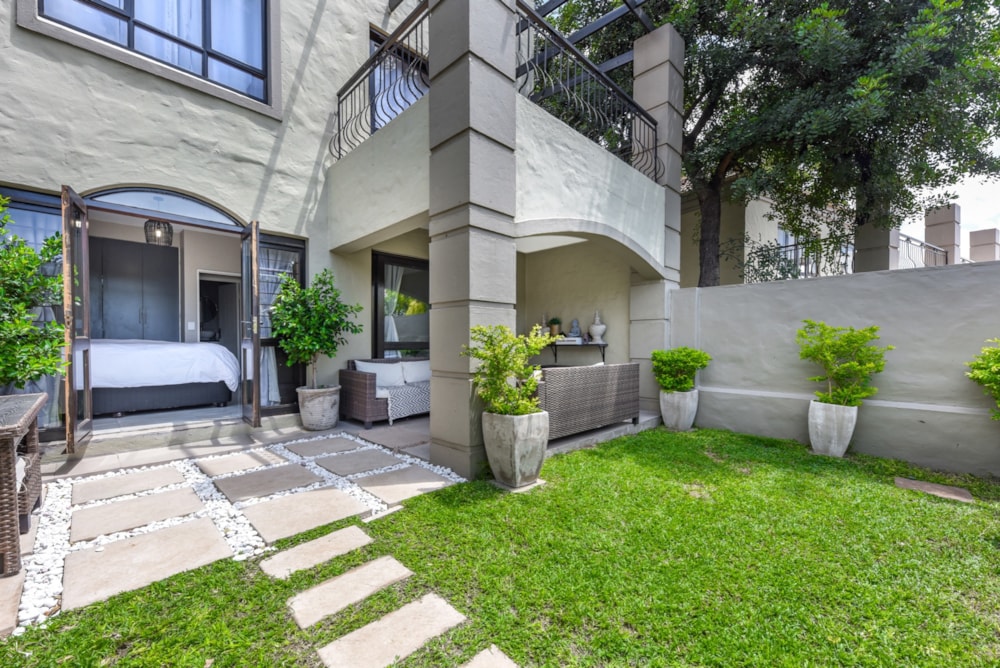 Apartment sold in Douglasdale - FW1686775 Apartment sold in Douglasdale - FW1686775