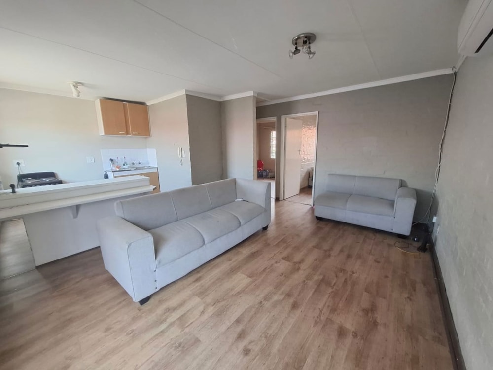 Townhouse sold in Pentagon Park - 1BX1688598 Townhouse sold in Pentagon Park - 1BX1688598