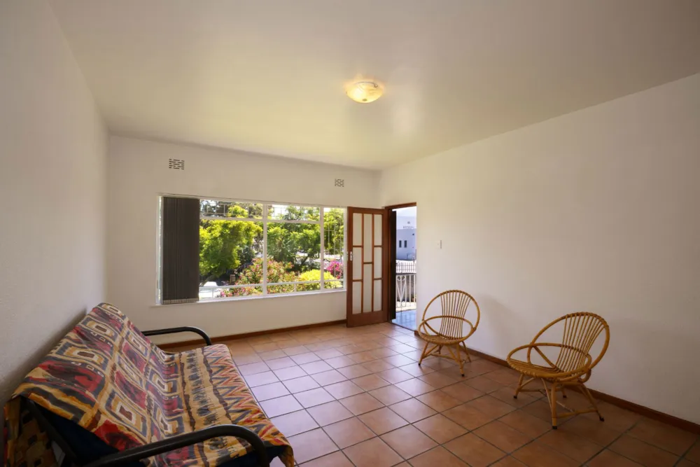 Apartment sold in Central, Somerset West - SW1688002