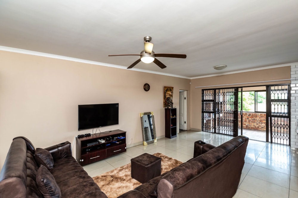 House for sale in Cambridge - 1EZ1687809 House for sale in Cambridge - 1EZ1687809