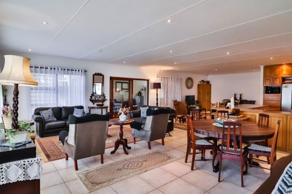 House for sale in Kleinmond - KN1685369 House for sale in Kleinmond - KN1685369