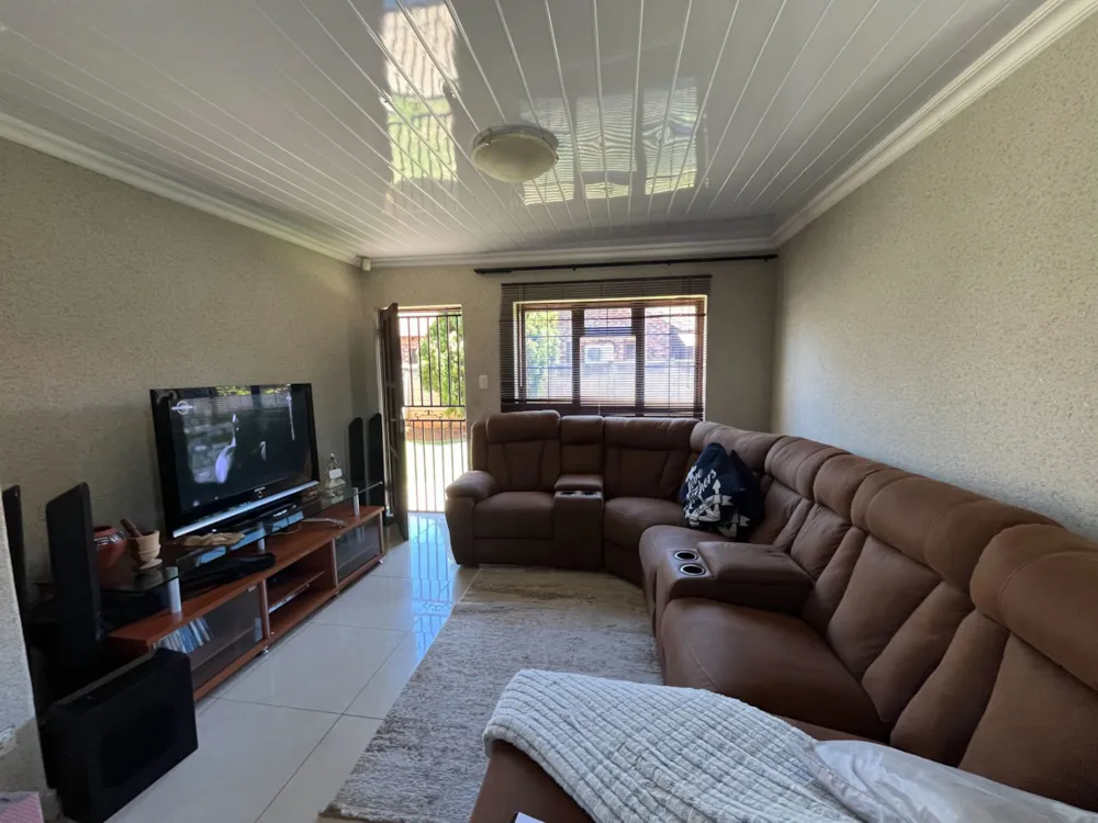 Townhouse sold in Langenhovenpark - 1BX1685762 Townhouse sold in Langenhovenpark - 1BX1685762
