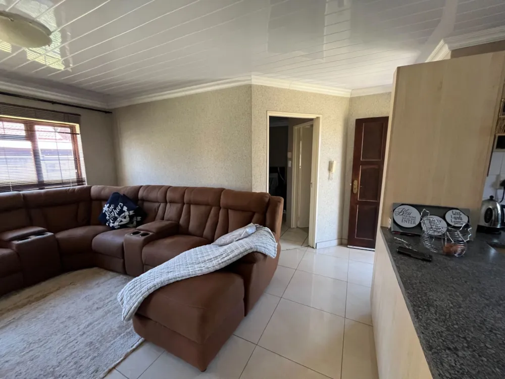 Townhouse sold in Langenhovenpark - 1BX1685762 Townhouse sold in Langenhovenpark - 1BX1685762