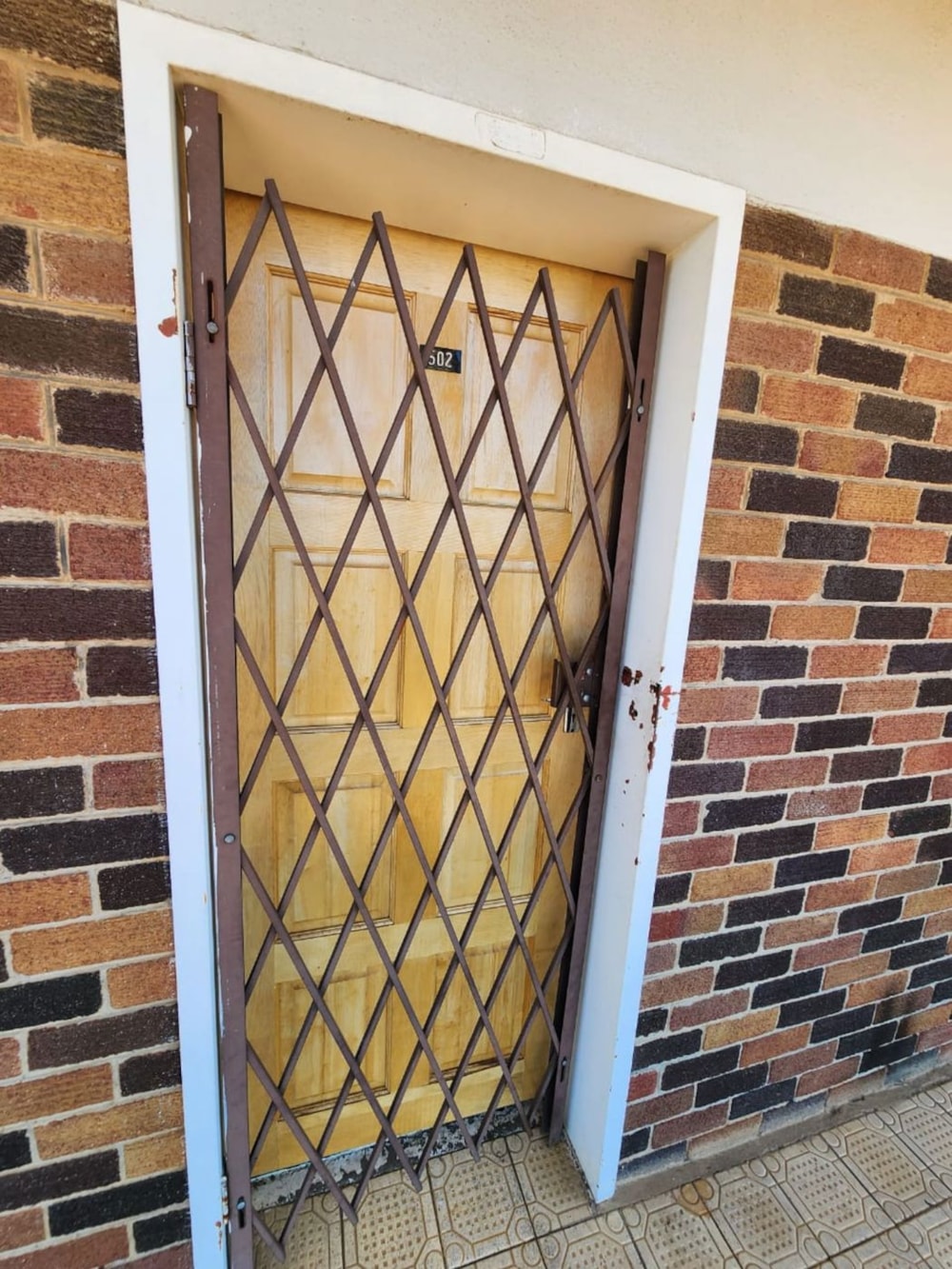 Bachelor apartment for sale in Bloemfontein Central - 1BX1687376