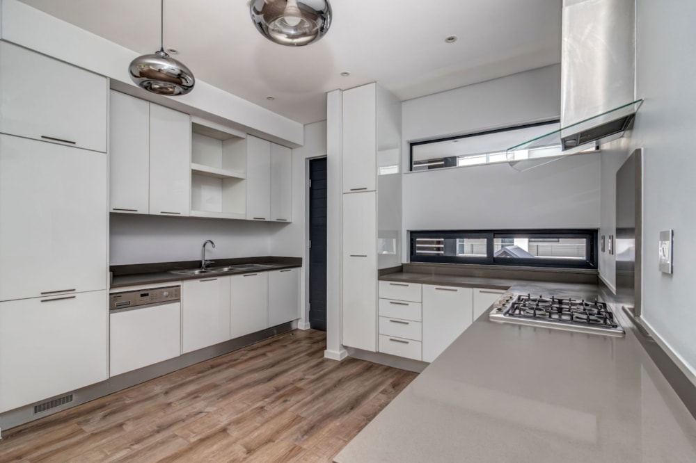 Apartment to rent in Steyn City - 1SY1687589